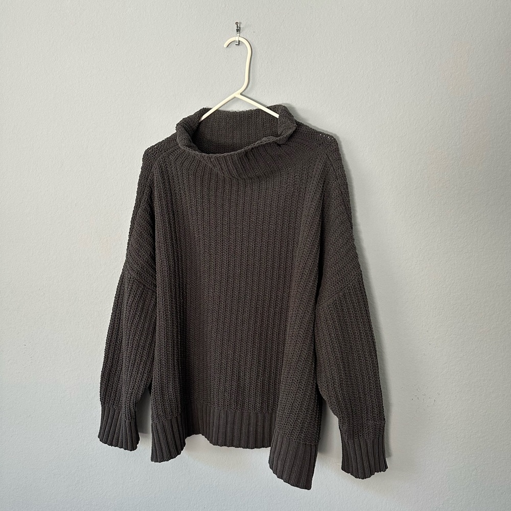 Chunky Knit Oversized Turtleneck Sweater